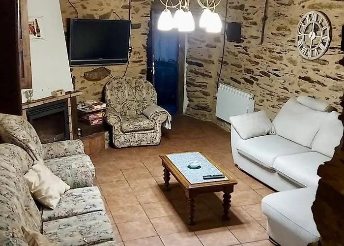 Holiday home Bierzo Encantado Valle de Finolledo